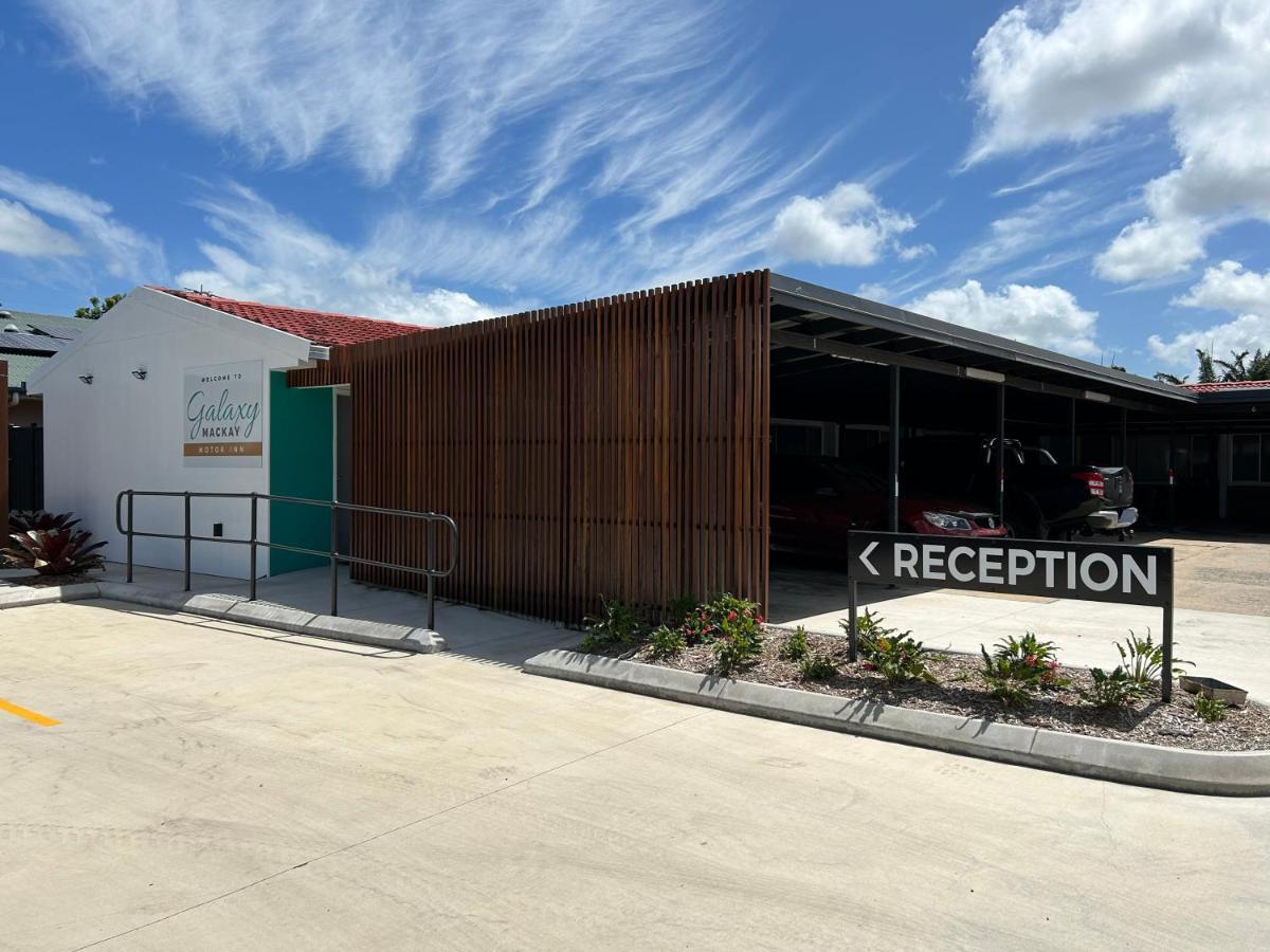 Galaxy Mackay Motor Inn Exterior photo